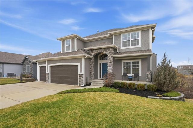 13540 NW 72nd Street, Parkville, MO 64152