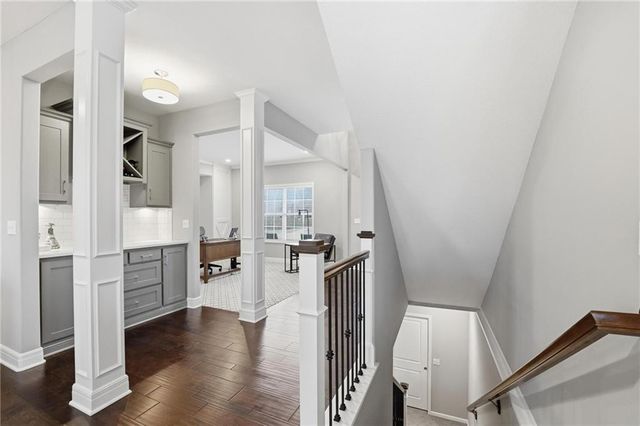 13540 NW 72nd Street, Parkville, MO 64152