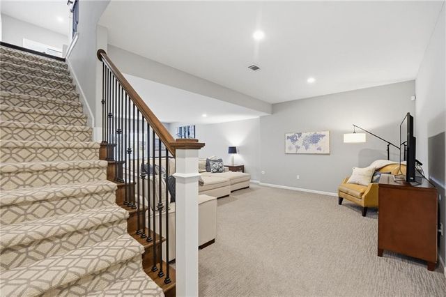 13540 NW 72nd Street, Parkville, MO 64152