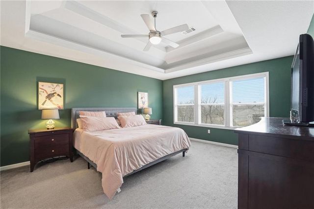 13540 NW 72nd Street, Parkville, MO 64152