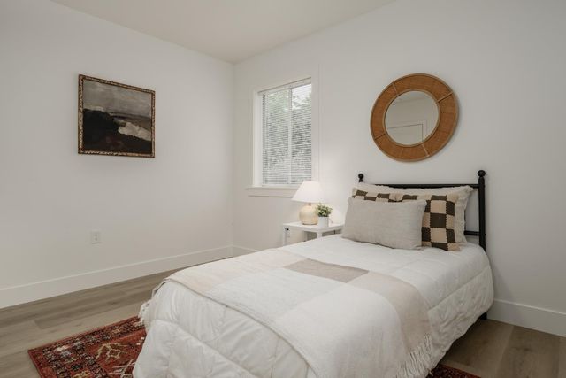 3517 Santa Cruz Way, Sacramento, CA 95817