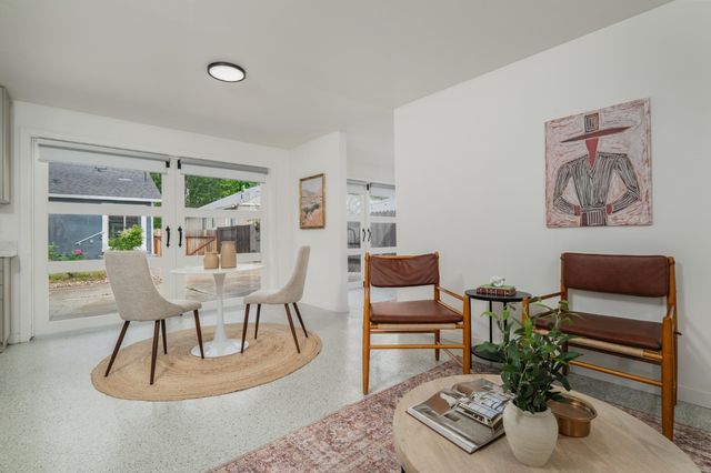 3517 Santa Cruz Way, Sacramento, CA 95817