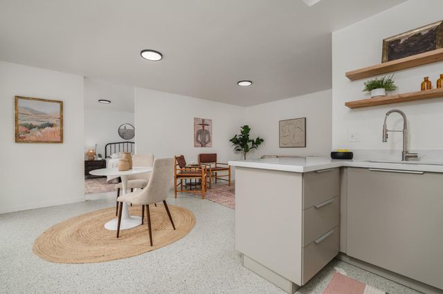 3517 Santa Cruz Way, Sacramento, CA 95817