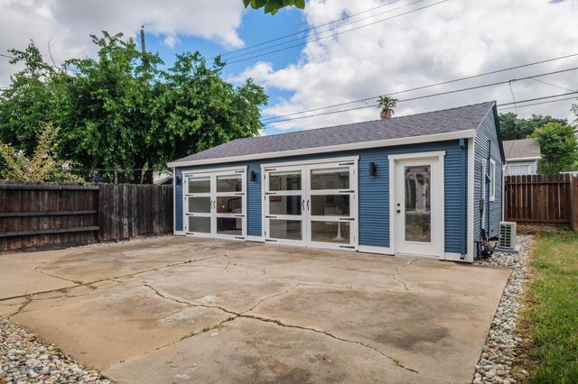 3517 Santa Cruz Way, Sacramento, CA 95817