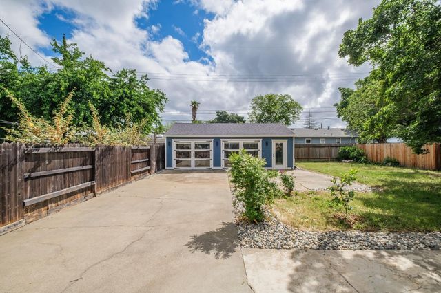 3517 Santa Cruz Way, Sacramento, CA 95817