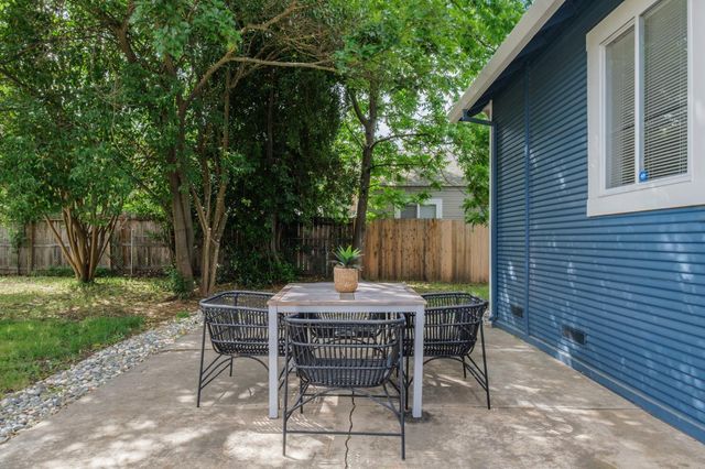 3517 Santa Cruz Way, Sacramento, CA 95817