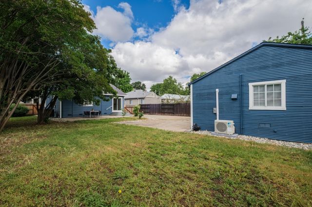 3517 Santa Cruz Way, Sacramento, CA 95817