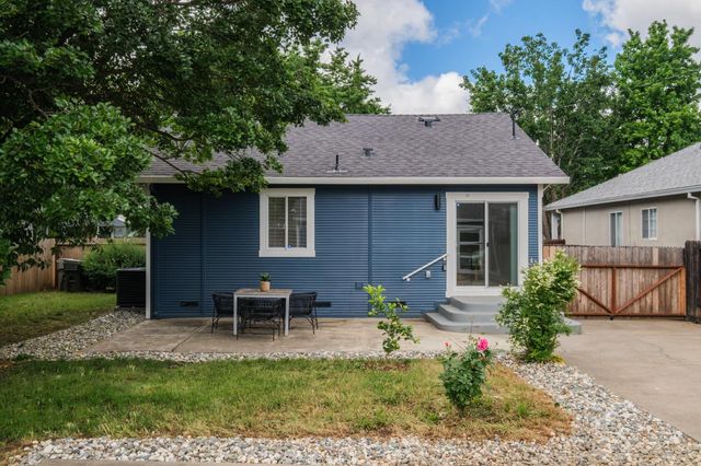 3517 Santa Cruz Way, Sacramento, CA 95817