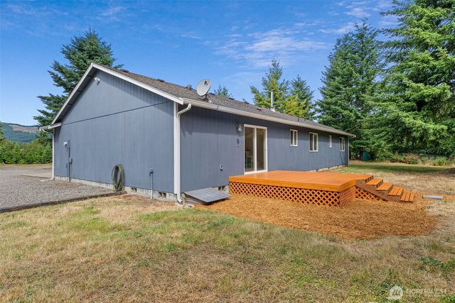 14628 Vail Cut Off Rd SE, Rainier, WA 98576
