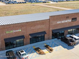 272 Calhoun Station Parkway, F, Madison, MS 39110