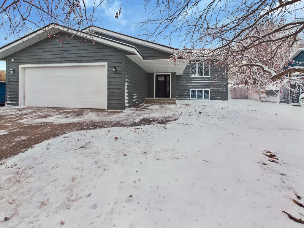 1403 Northway Place, Saint Cloud, MN 56303