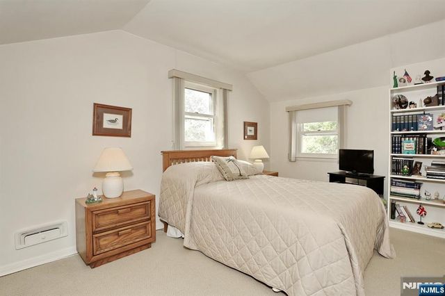 429 Polly Ann Terrace, Paramus, NJ 07652