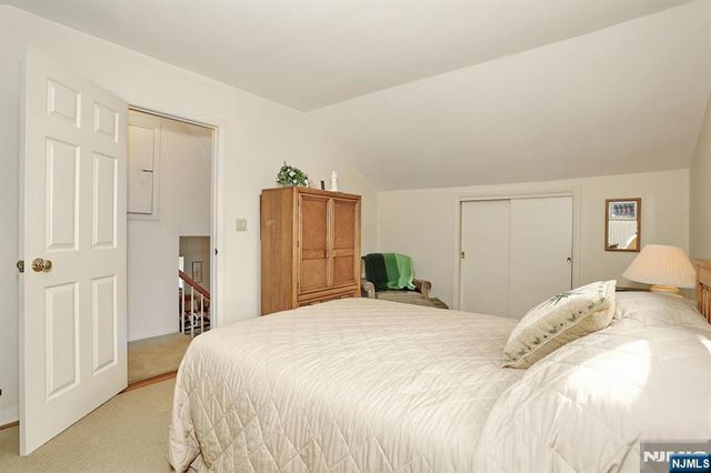 429 Polly Ann Terrace, Paramus, NJ 07652