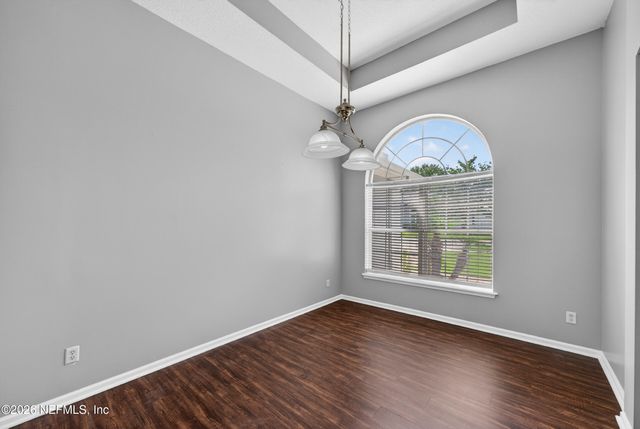 885 CORSICA Lane, Jacksonville, FL 32218