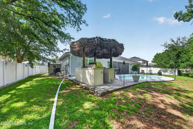885 CORSICA Lane, Jacksonville, FL 32218