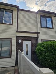 79 Birchwood Rd, Coram, NY 11727