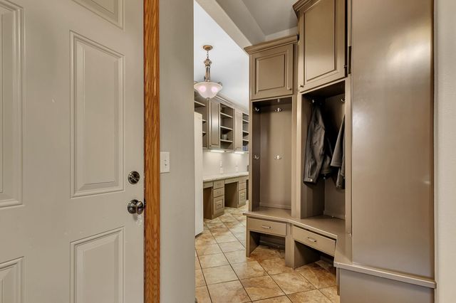 2165 Mill Pond Drive, Saint Cloud, MN 56303