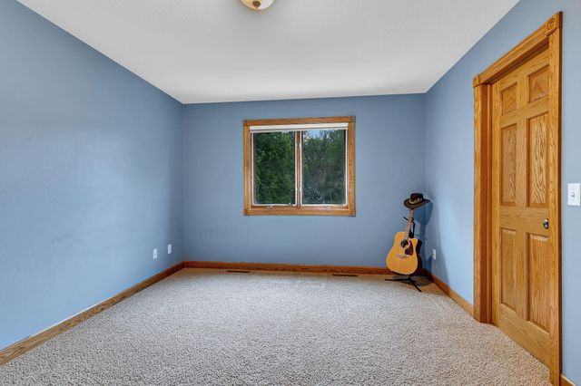 2165 Mill Pond Drive, Saint Cloud, MN 56303