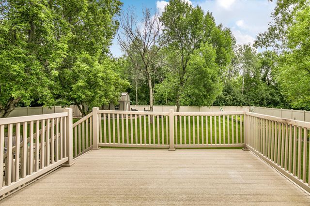 2165 Mill Pond Drive, Saint Cloud, MN 56303