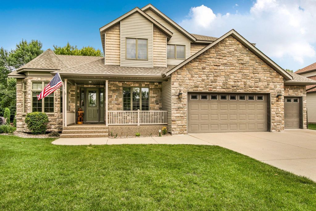 2165 Mill Pond Drive, Saint Cloud, MN 56303