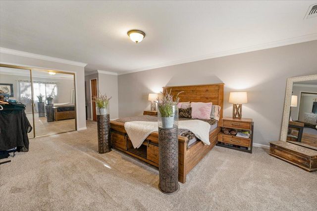 11817 Warbler Way, Penn Valley, CA 95946