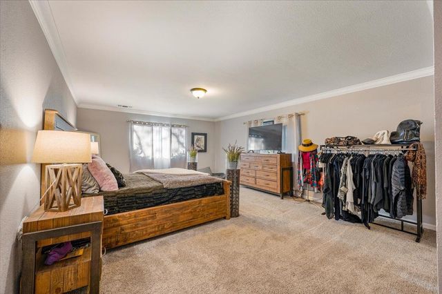 11817 Warbler Way, Penn Valley, CA 95946