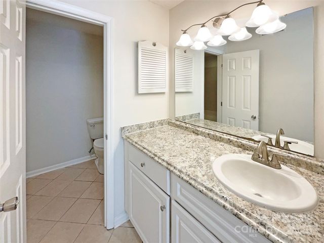 7116 Winery Lane, Charlotte, NC 28227