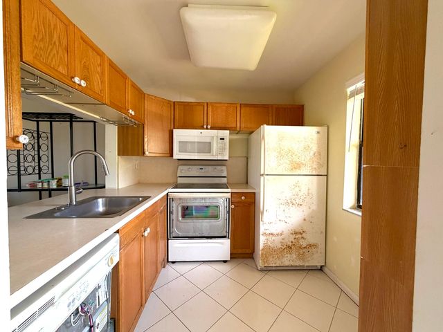 2793 NW 104th Avenue 106, Sunrise, FL 33322