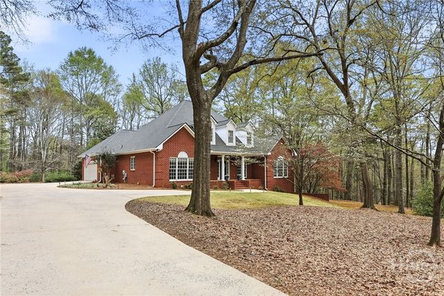 1111 Thornwell Drive, Athens, GA 30606