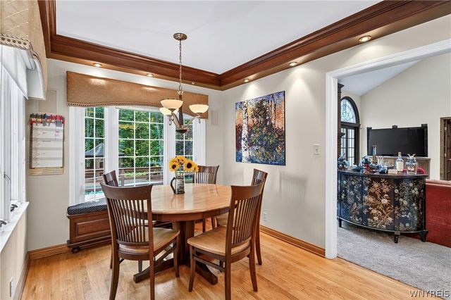 76 Tanglewood Drive West, Orchard Park, NY 14127