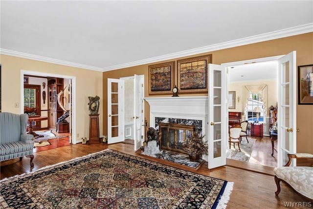 76 Tanglewood Drive West, Orchard Park, NY 14127