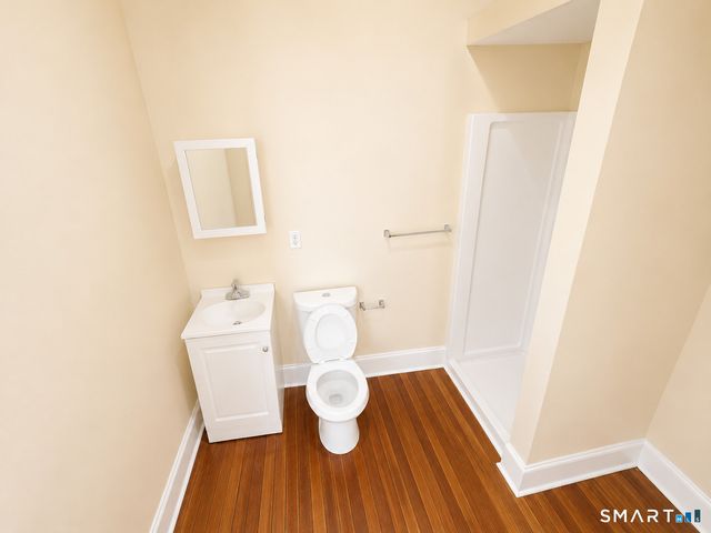 105 Bank Street 2G, Waterbury, CT 06702