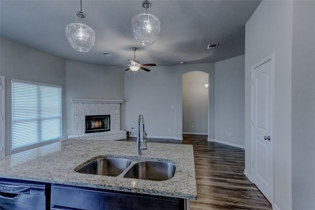 2131 Markley Drive, Bryan, TX 77807