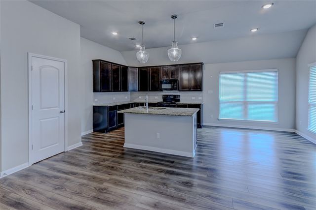 2131 Markley Drive, Bryan, TX 77807