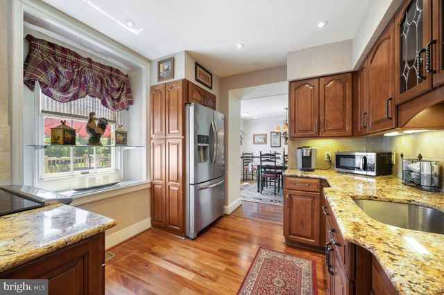 4664 BERGSTROM RD, Doylestown, PA 18902