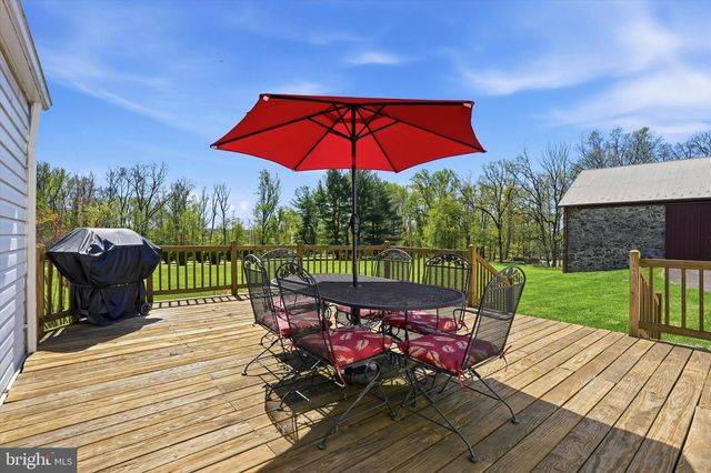 4664 BERGSTROM RD, Doylestown, PA 18902