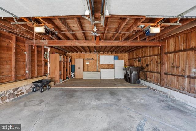 4664 BERGSTROM RD, Doylestown, PA 18902