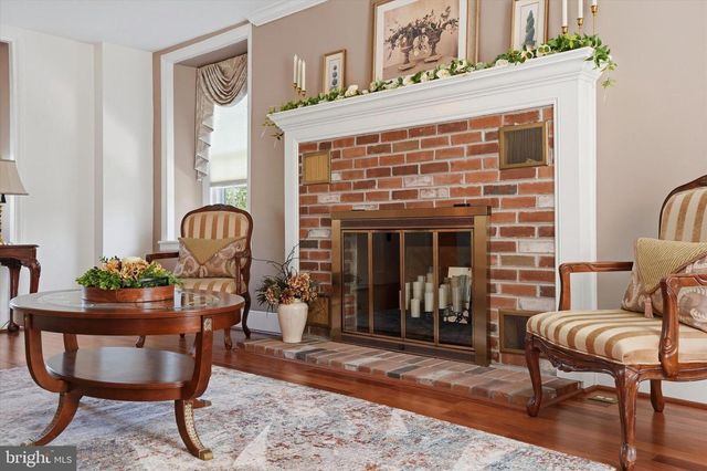 4664 BERGSTROM RD, Doylestown, PA 18902