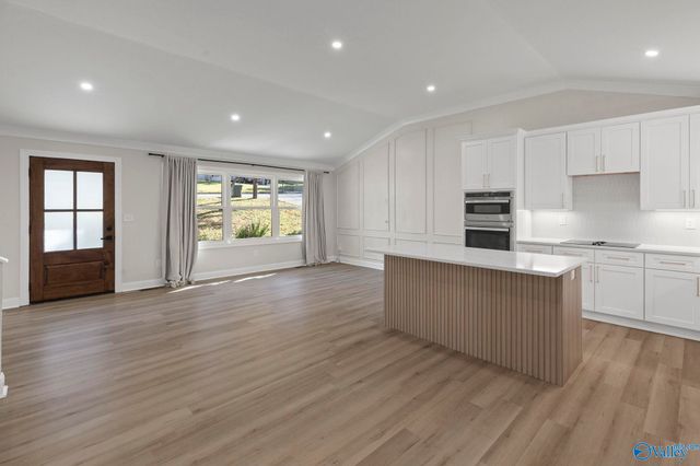 2708 Briarwood Drive SE, Huntsville, AL 35801