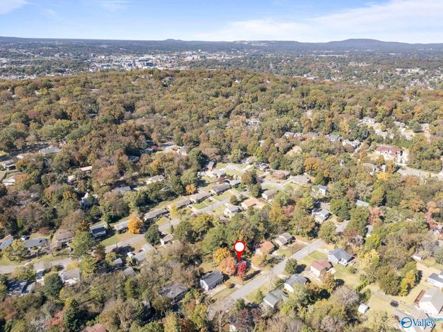 2708 Briarwood Drive SE, Huntsville, AL 35801