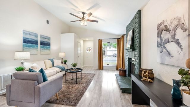 15527 Knollglade, San Antonio, TX 78247