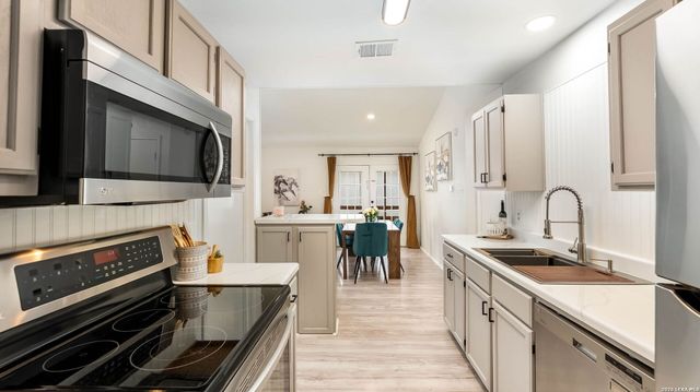 15527 Knollglade, San Antonio, TX 78247