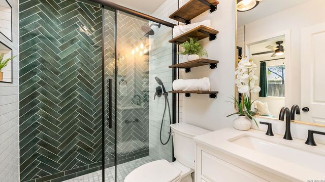 15527 Knollglade, San Antonio, TX 78247