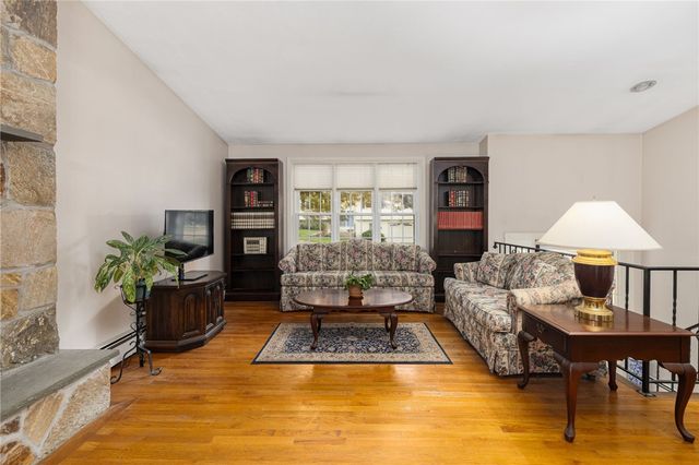 24 Morton Avenue, Johnston, RI 02919