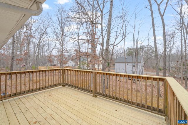 15 SMOKEWOOD DR, Palmyra, VA 22963