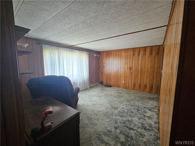 6031 Smith Road, Hamburg, NY 14075