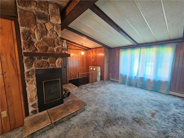 6031 Smith Road, Hamburg, NY 14075