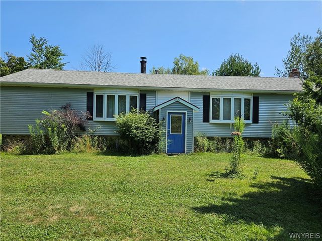 6031 Smith Road, Hamburg, NY 14075