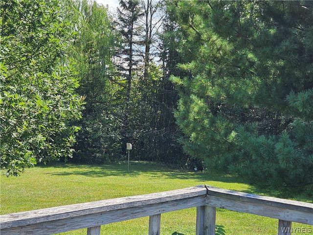 6031 Smith Road, Hamburg, NY 14075