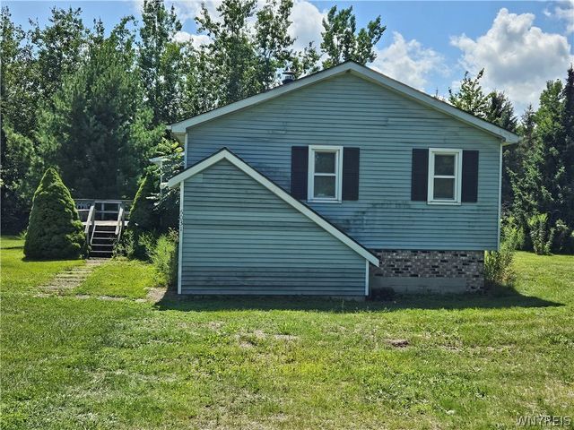 6031 Smith Road, Hamburg, NY 14075